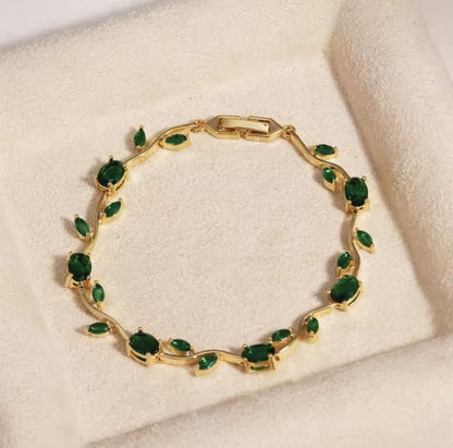 Emerald Vine Tulip Bracelet